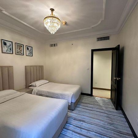 אל-מדינה Zad Al Eman Suites Hotels חדר תמונה