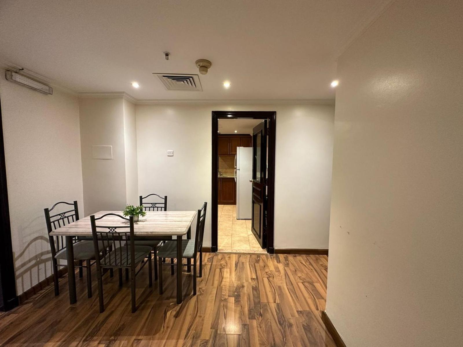 אל-מדינה Zad Al Eman Suites Hotels חדר תמונה