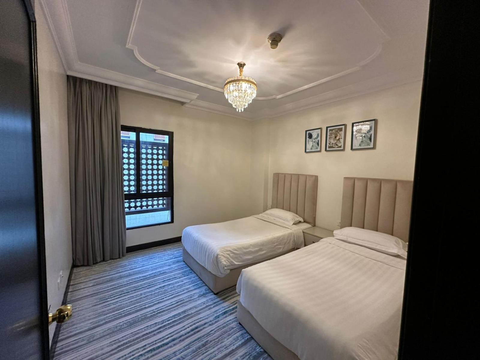 אל-מדינה Zad Al Eman Suites Hotels חדר תמונה